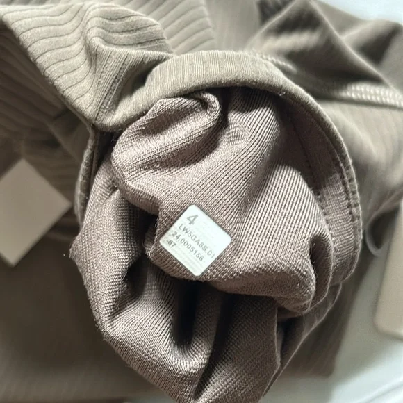 LULULEMON ALIGN RIBBED MINI FLARE *REGULAR IN NOMAD SZ 4 NWT - Picture 10 of 13